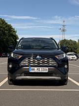 Toyota RAV4 Hybrid Style Selection - gebrauchte Toyota RAV 4 aus dem Jahr 2019