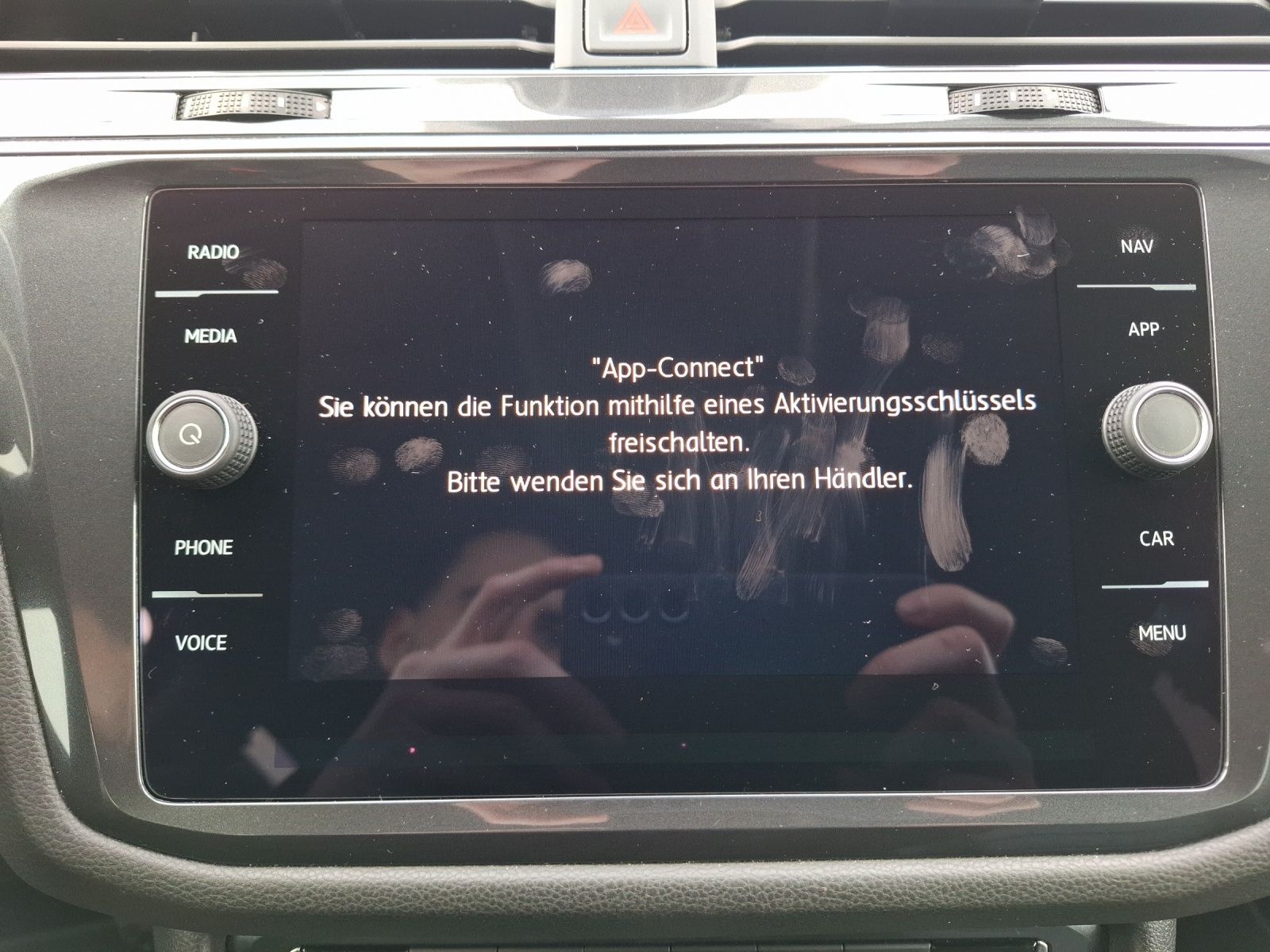 Fahrzeugabbildung Volkswagen Tiguan Allspace TDI Highline 4M DSG R-Line LED A