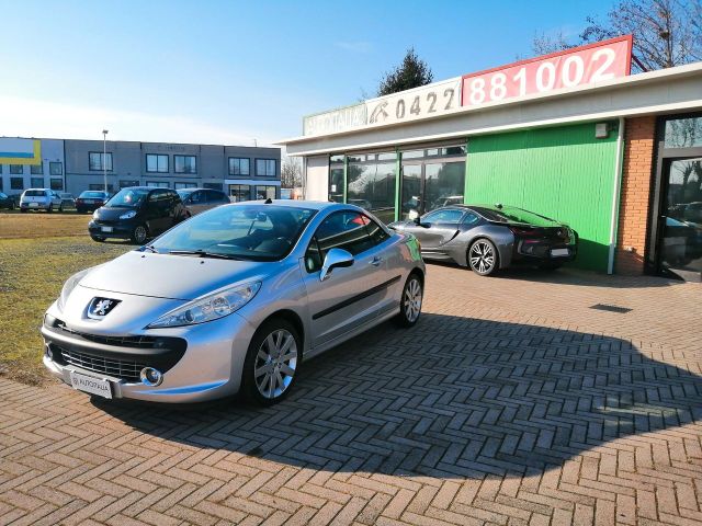 Peugeot 207 1.6 VTi 120CV CC Féline