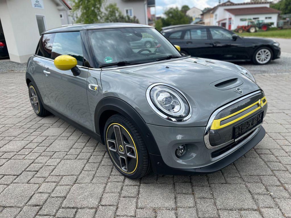 Image of MINI Cooper SE