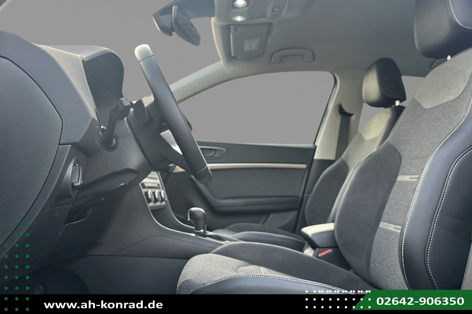 Fahrzeugabbildung SEAT Ateca 1.5 TSI DSG Xperience+AHK+Winter-Paket