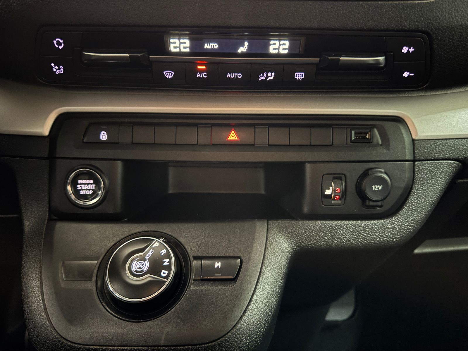 Fahrzeugabbildung Toyota Proace Verso L2 Shuttle Comfort Automatik Voll