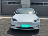 Tesla Model Y Hinterradantrieb RWD LFP Batterie Wärmep - Tesla Model Y Gebrauchtwagen