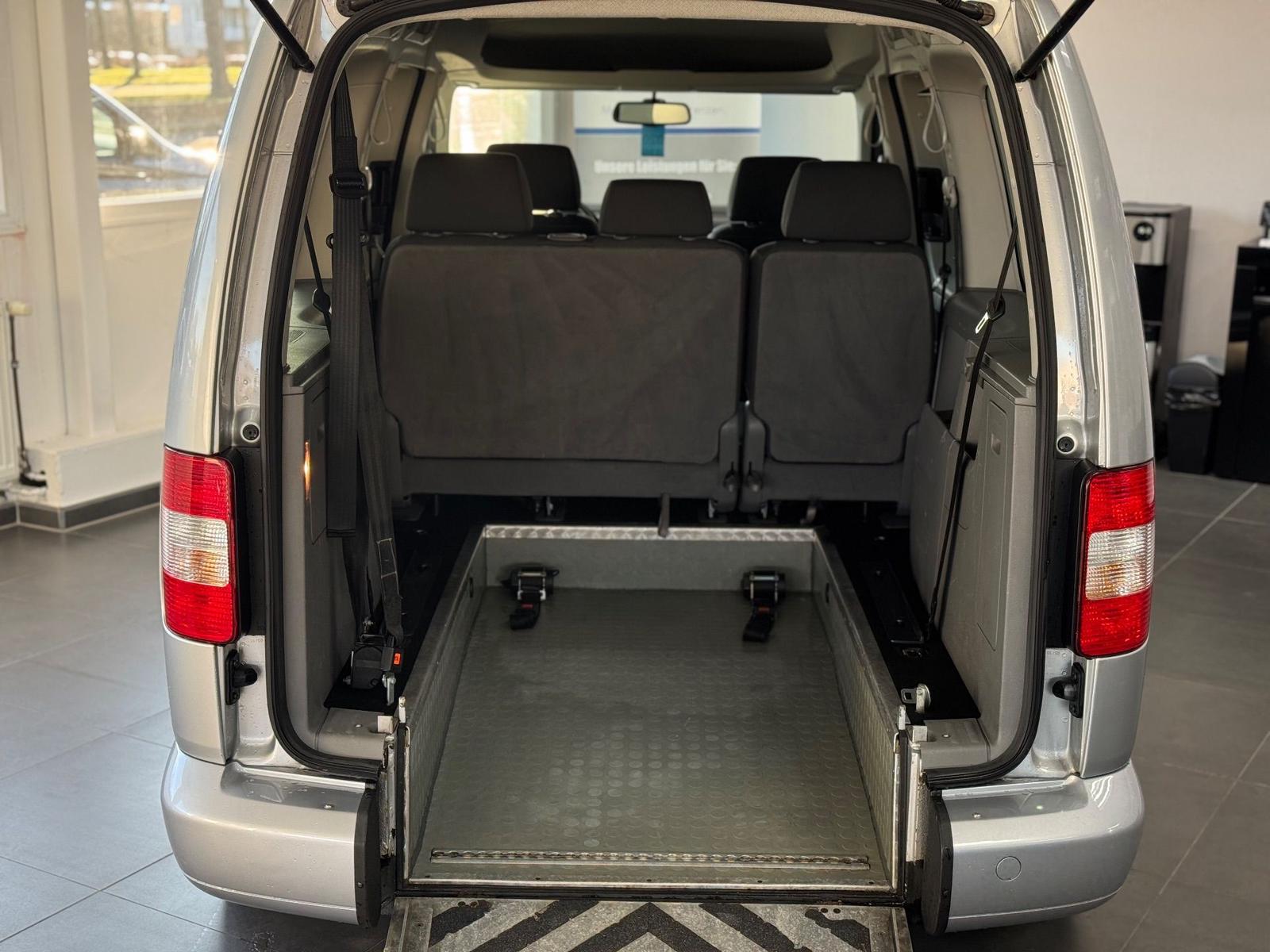 Volkswagen Caddy Maxi Team 1.9 TDI Rollstuhlgerecht-Rampe