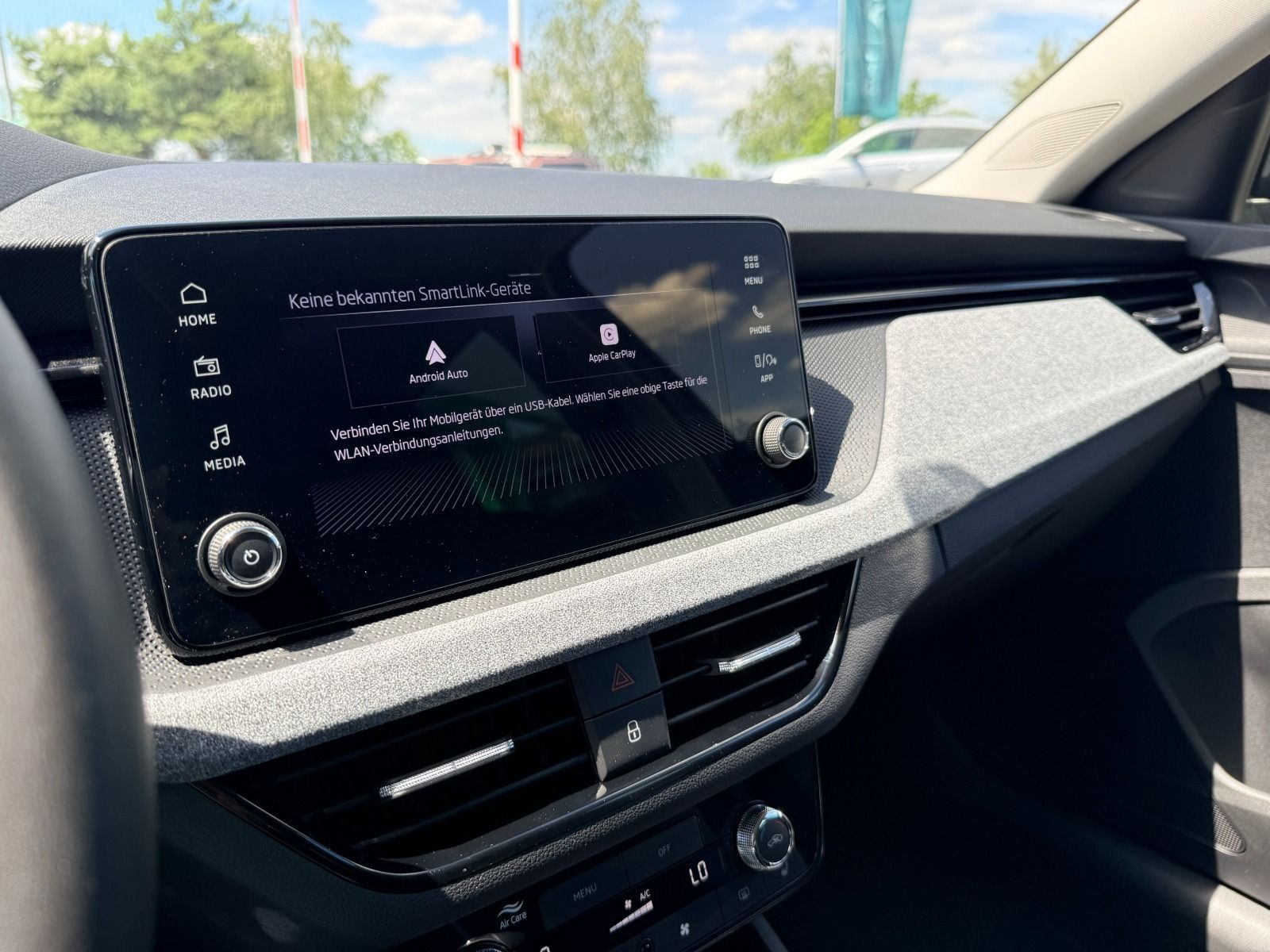 Fahrzeugabbildung SKODA Scala Selection Tour 1.0 TSI 70kW*5-Gang*RFK*Sma