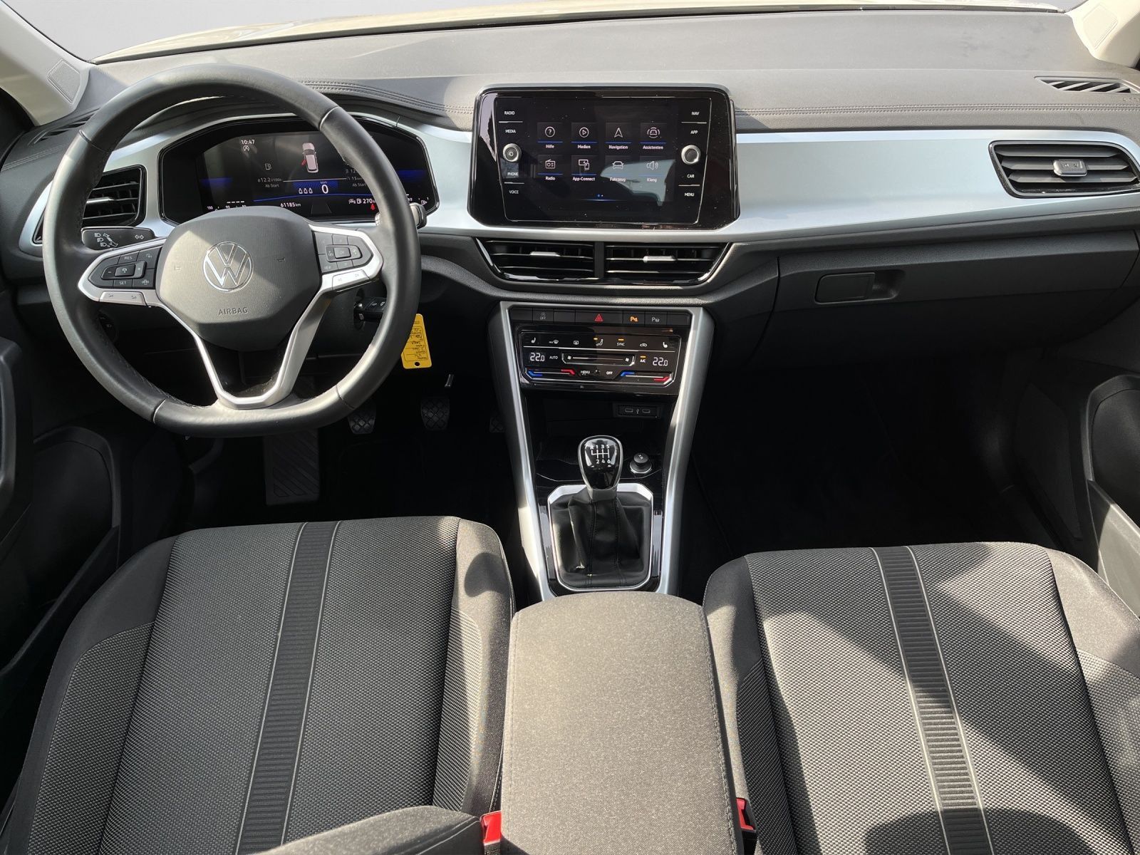 Volkswagen T-Roc - Bild 3