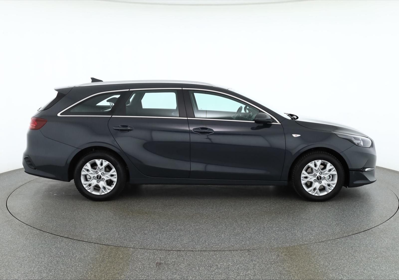 Kia Ceed SW 1.5 T-GDI Vision Navi DAB Android Apple