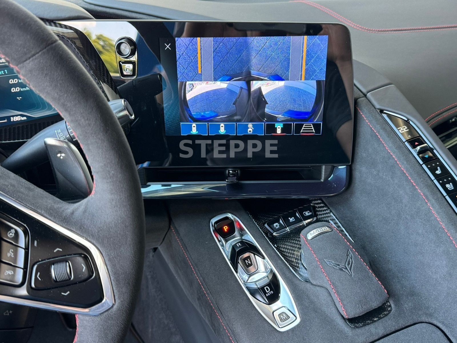 Corvette C8 Stingray Coupe 6,2 V8 3LT Europamodell STEPPE