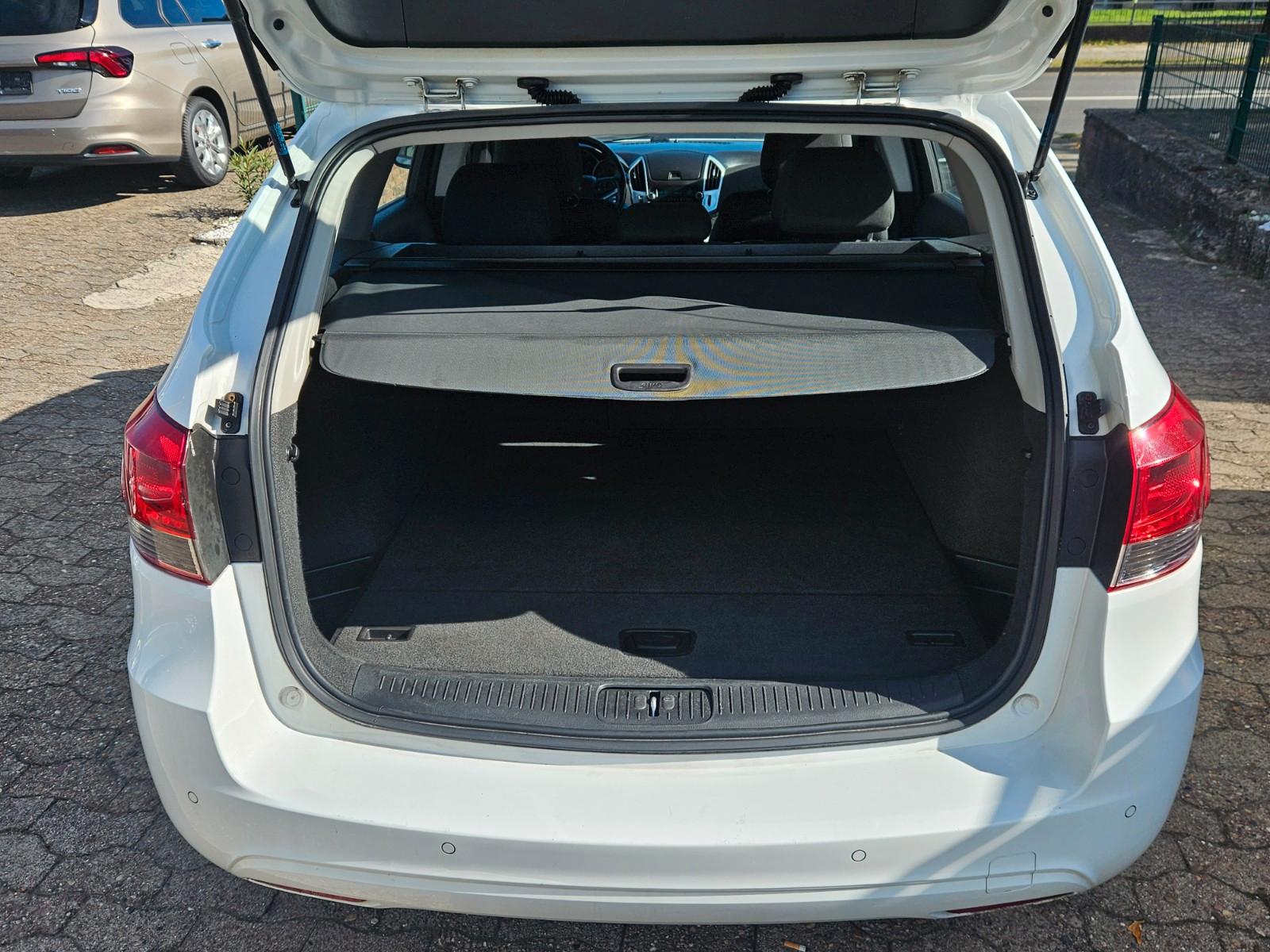 Chevrolet Cruze 2014 — photo 8