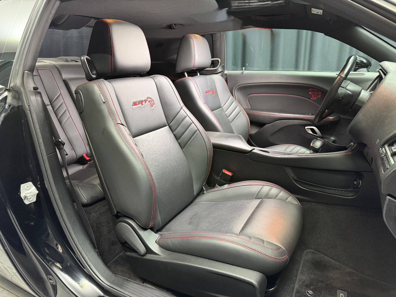Fahrzeugabbildung Dodge Challenger 5.7 RT|LEDER|NAVI|SCHIEBEDACH|