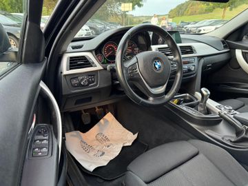 BMW 318 - 12