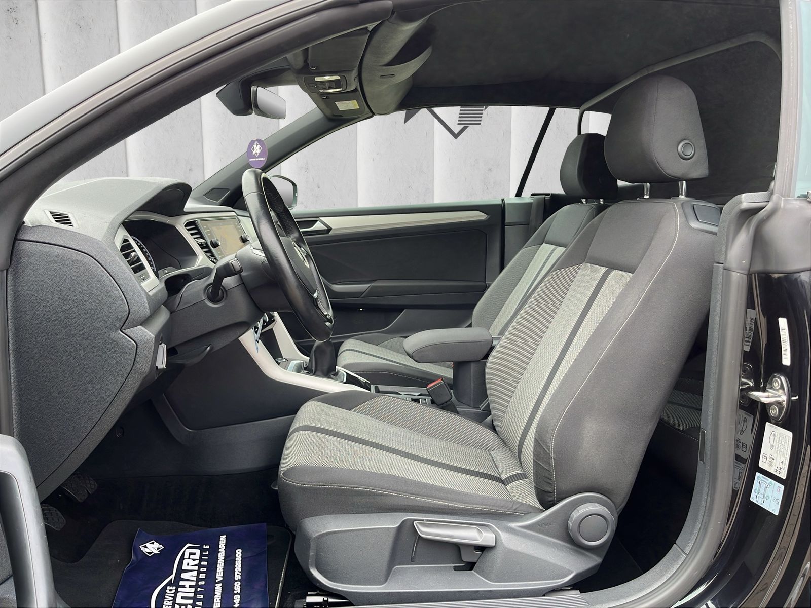 Fahrzeugabbildung Volkswagen T-Roc 1.0 TSI*Cabrio*Navi*PDC*SHZ*