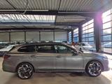 Skoda SUPERB COMBI 2.0 TDI 4x4 SPORTLINE 5J GARANTIE - Skoda Superb: 2.5