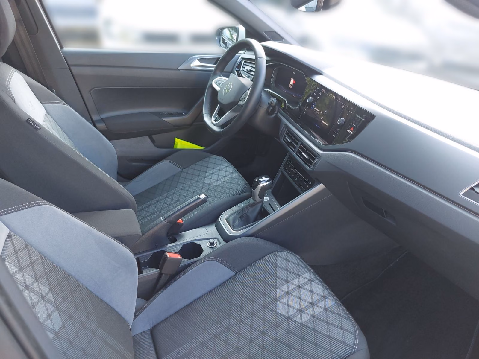 Volkswagen Polo 1.0 TSI DSG R-Line Navi IQ.LIGHT Pano Rückf, миниатюра 12