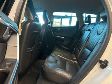 Volvo XC 60 R-Design AWD