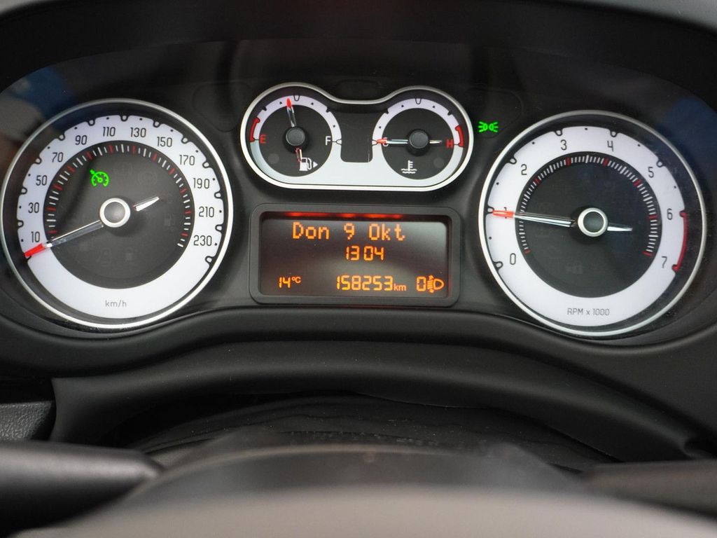 Fiat 500L Trekking 1.4-T-Jet panorama dach AHK navi s