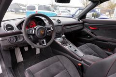 PORSCHE 718 Boxster Spyder Kreide/Bose/Carbon