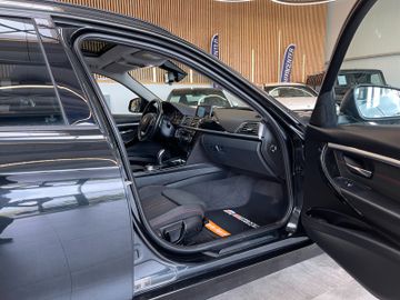 BMW 335d xDrive Aut. Sport Line *LED*NAVI*AHK*HUD*
