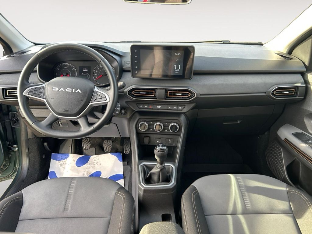 Fahrzeugabbildung Dacia Sandero Stepway TCe 110 Extreme