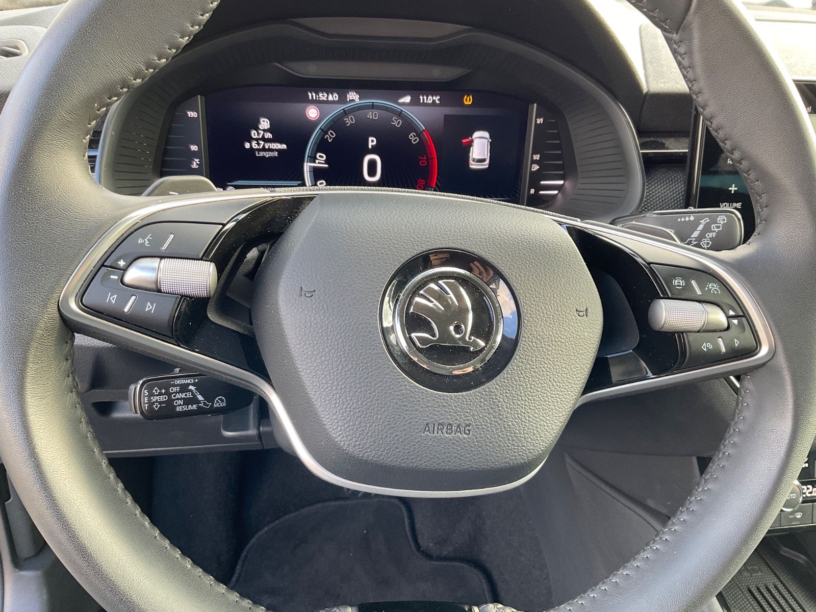 Fahrzeugabbildung SKODA Kamiq 1.5 TSI DSG,Kamera,LED,Navi,ACC