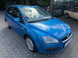 Ford Focus 2.0 Titanium - Ford Focus aus 2005: 2.0
