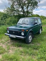 Lada Niva 2121 original 31700km - gebrauchte Lada Niva aus dem Jahr 2010