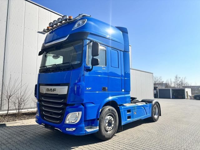 DAF XF 530 FT SSC + INTARDER + HYDRAULIK + SPOILER