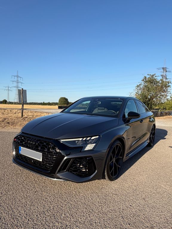 Image of Audi RS3