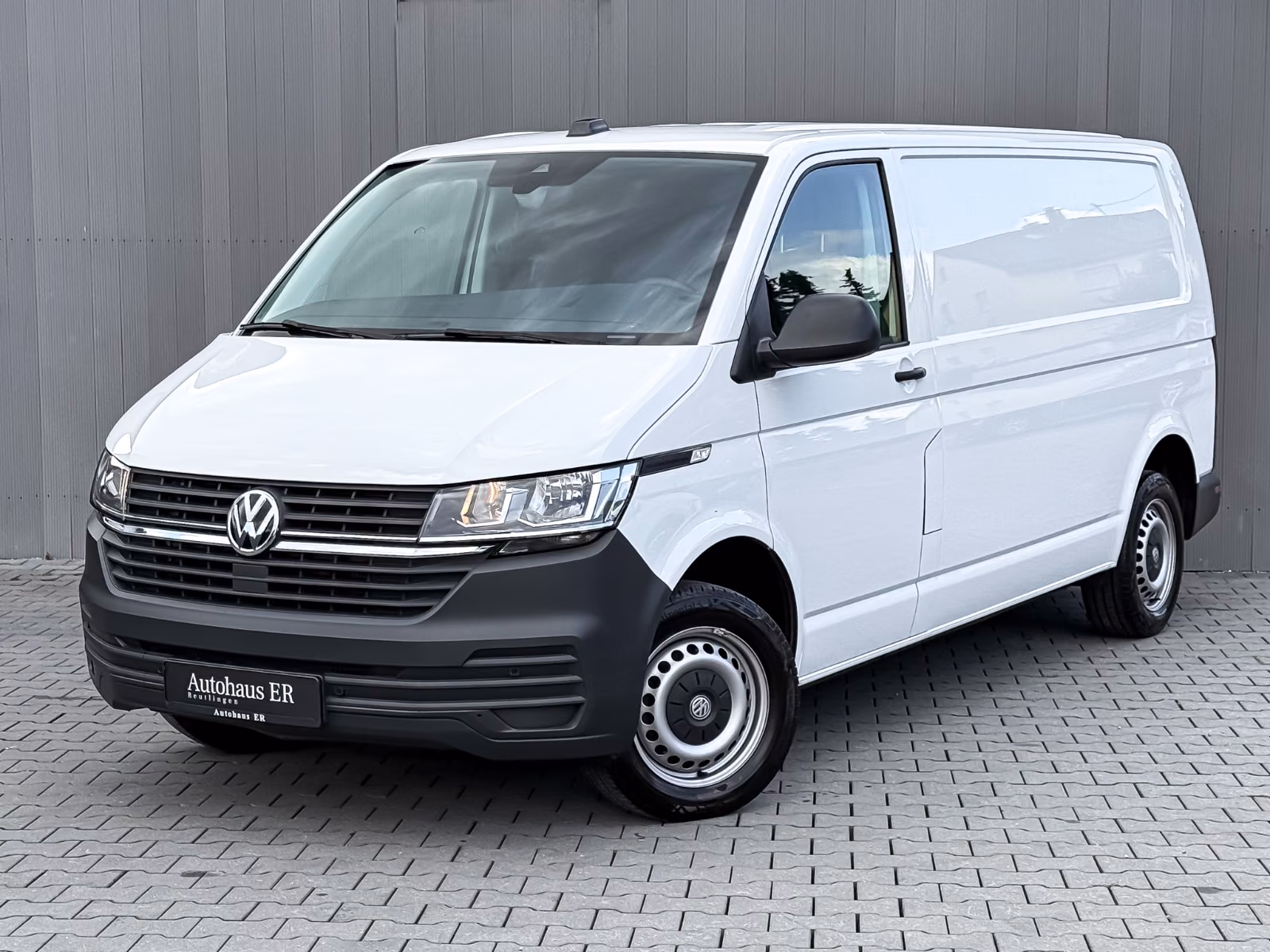 Volkswagen T6.1 Transporter DSG LANG|STANDHZ|KAMERA|NAV|SHZ