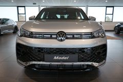VW Tiguan 1.5 eTSI R-Line | Pano | AHK | 20" VW Tiguan 1.5 eTSI R-Line | Pano | AHK | 20"