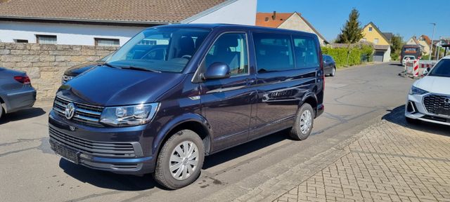 Volkswagen T6 2.0 TDI Caravelle Comfortline KR 9 Sitze