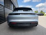 Porsche Taycan 4 S Sport Turismo-PANO-HAL-PAS-BF-DISPLAY - silberne Porsche Taycan
