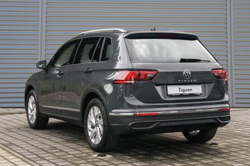 Volkswagen Tiguan 'UNITED' 1,5 l TSI DSG Kamera LED MATRIX