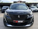 Peugeot 2008 PureTech 130 S&S GT Pack 2022 - Peugeot 2008 mit Halbautomatikschaltung