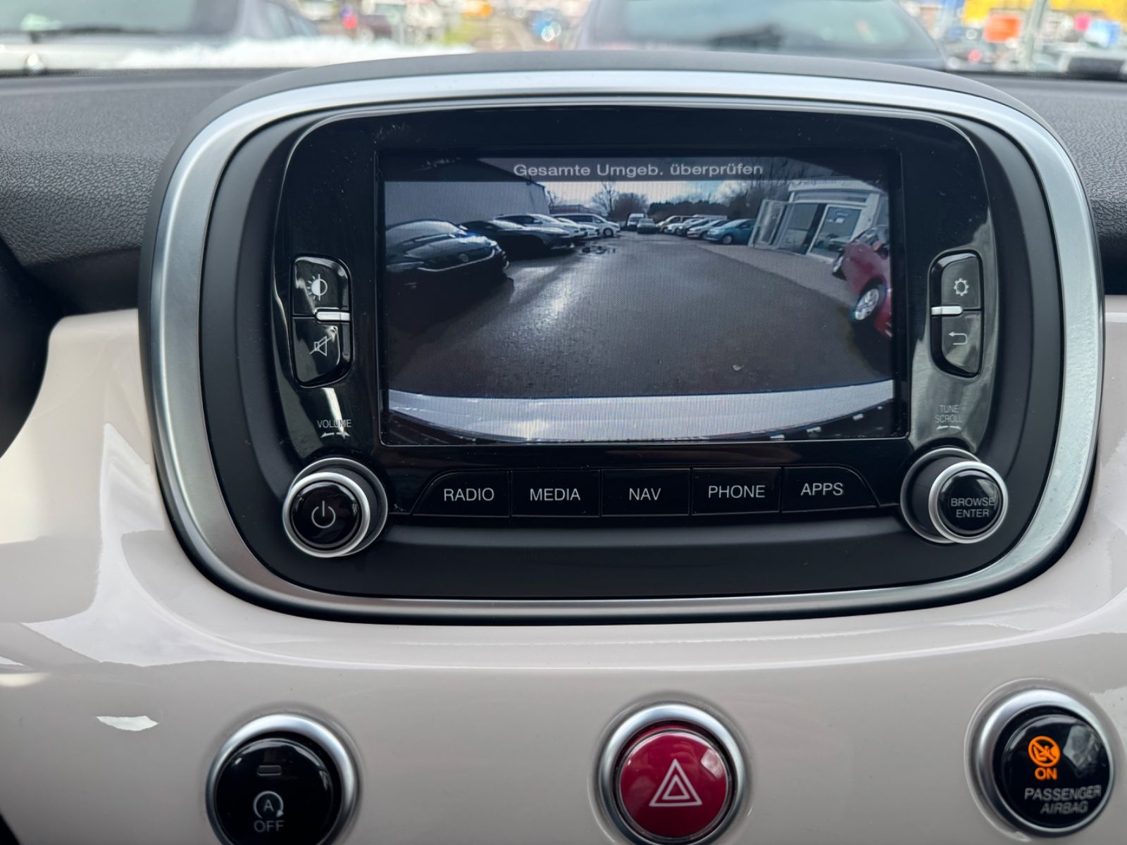 Fahrzeugabbildung Fiat 500X Lounge Leder+Panorama+Navi+Kamera