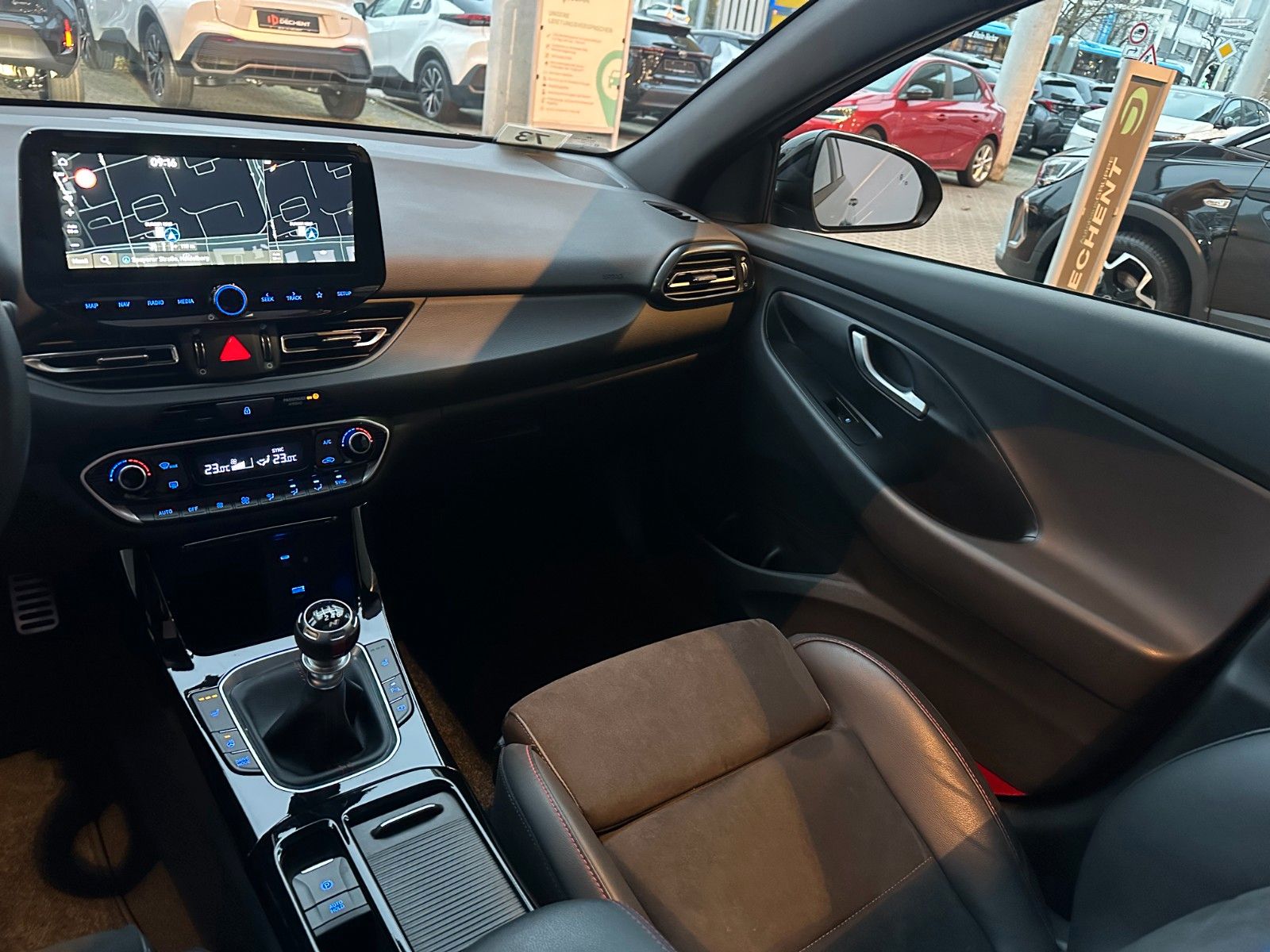 Fahrzeugabbildung Hyundai i30 N-Line Kombi 140PS Panorama/Sitzpaket!