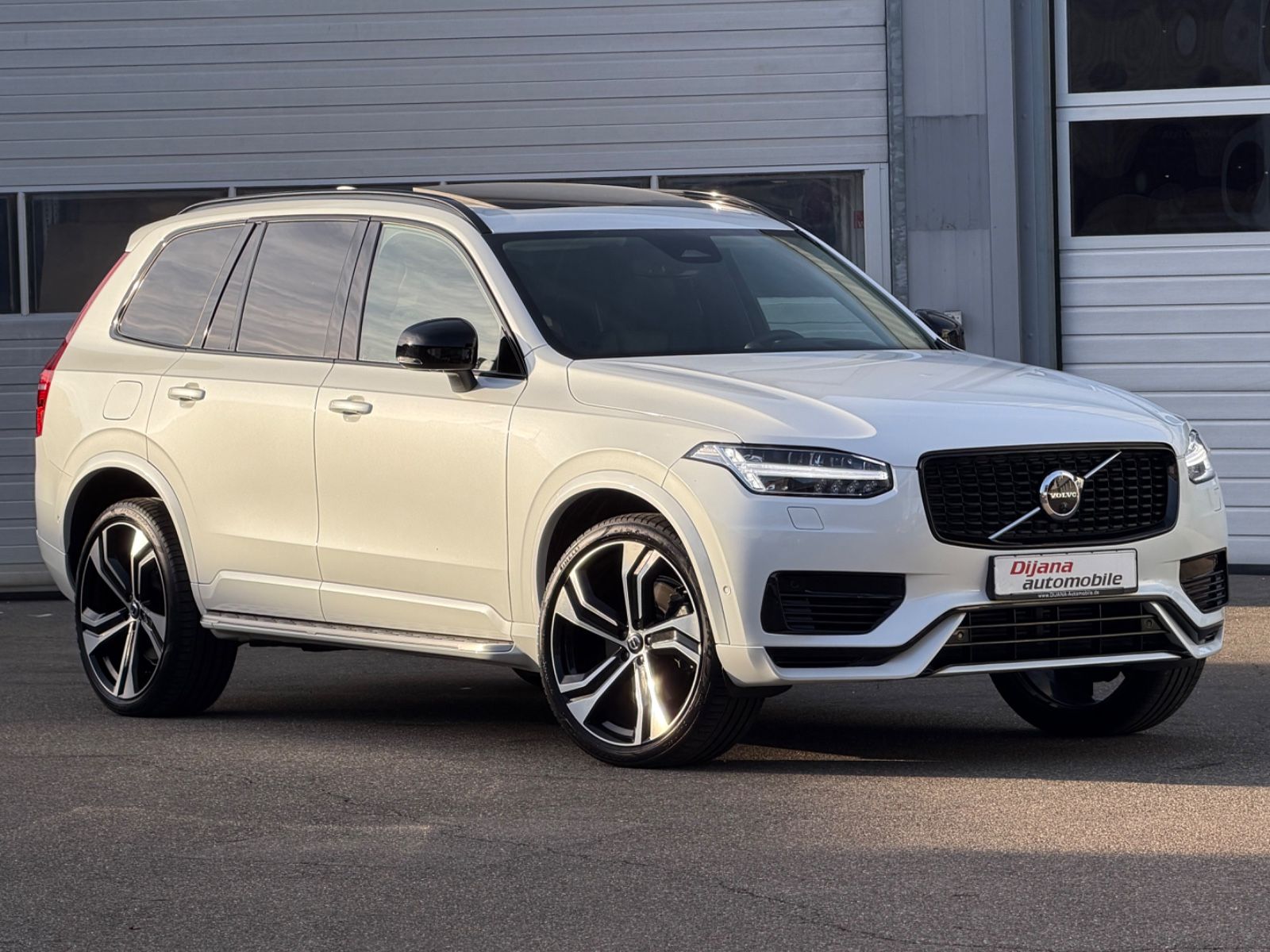Volvo XC90 Ultra Dark Luft+AHK+B&W+Massage Unfallfrei! imagem 2