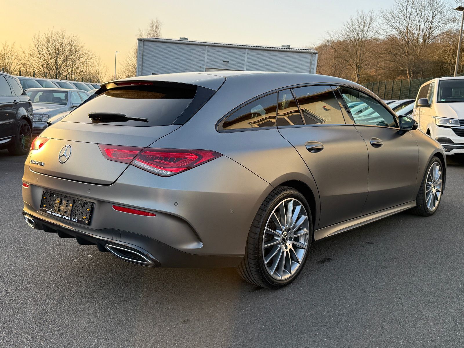 Fahrzeugabbildung Mercedes-Benz CLA 250 SB AMG-Line ACC Leder LED Memory Kamera