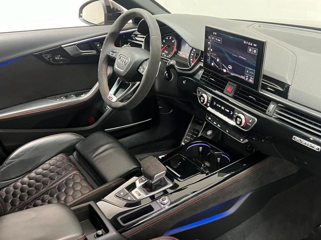 Audi RS 4 Avant 2.9 TFSI quattro,RS-Sportabgas,Matrix