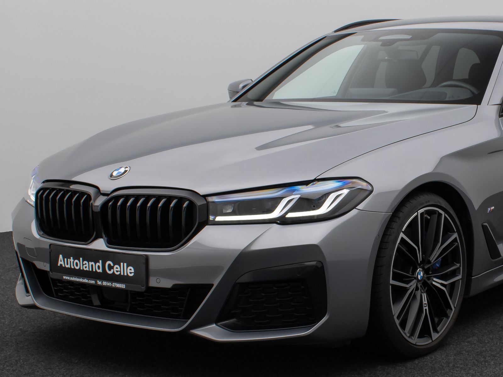 Fahrzeugabbildung BMW 540d xD M Sport Kamera Laser HUD DAB H/K Komfort