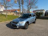 Skoda Yeti Adventure/1.Hand/Panoramadach/Tempomat/PDC - Skoda Yeti in Ludwigshafen