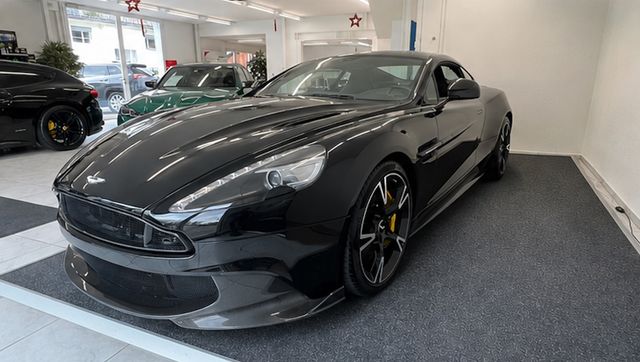 ASTON MARTIN Vanquish