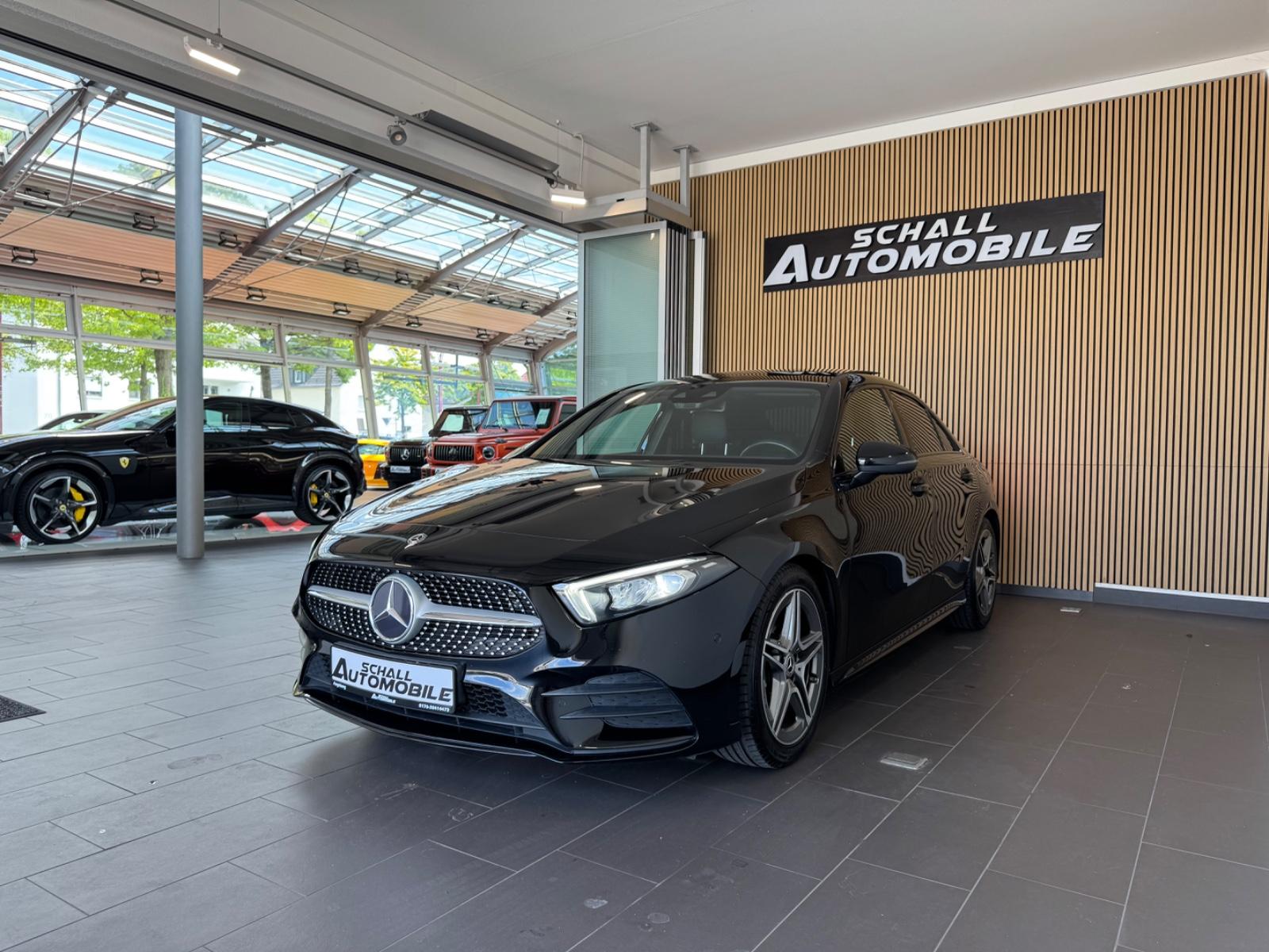 Mercedes-Benz A200 Limo *PANO/CAM/CarPlay/Tempomat/AMG/LED*