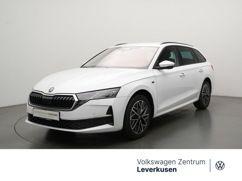 OCTAVIA Tour DSG LEDER SHZ CARPLAY PDC KAM 360°