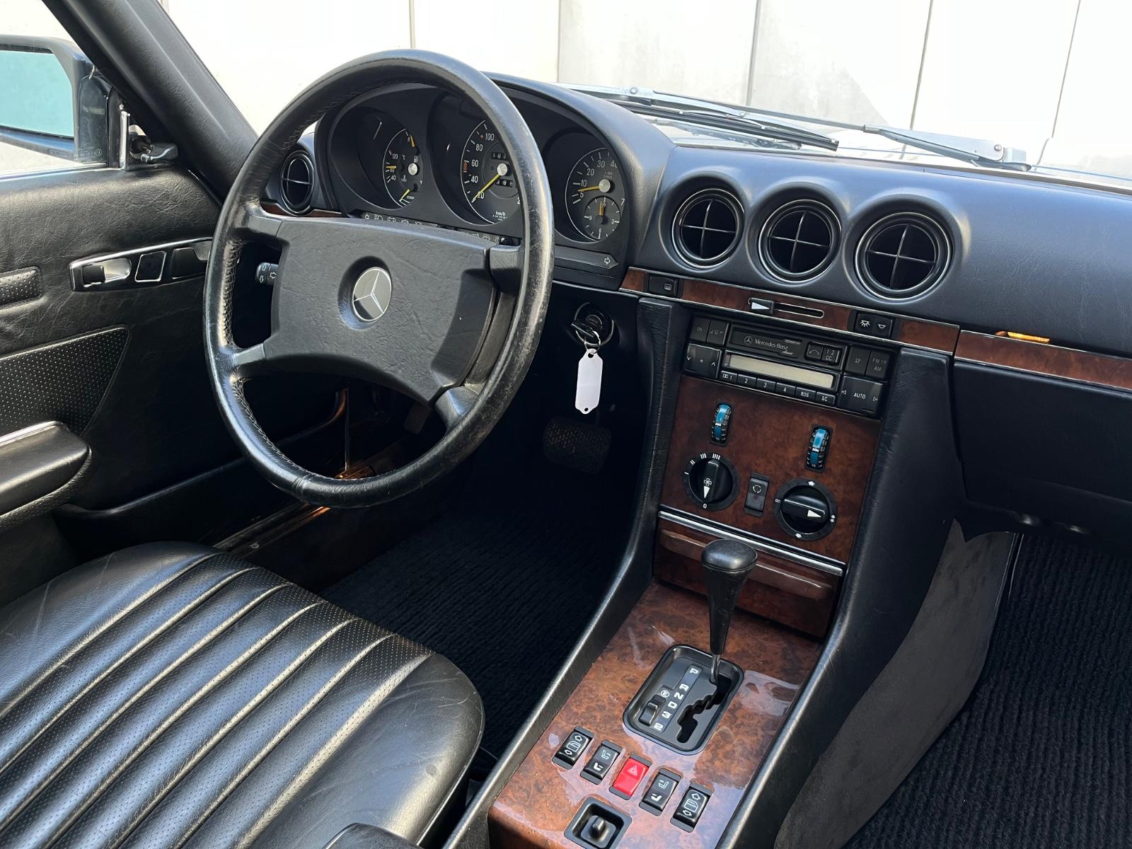 MERCEDES-BENZ SL 300 SL 179 CH BVA - VOLANT EN CUIR - SELLERIE CUIR - HARD TOP - CARNET D'ENTRETIEN DISPONIBLE - IMMATRICULATION COLLECTION