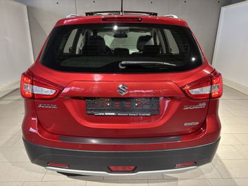 Fotografie des Suzuki (SX4) S-Cross SX4 S-Cross 1.4 Boosterjet Allgrip Automatik Com
