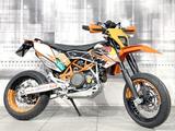 KTM 690 SMC - KTM 2011 690