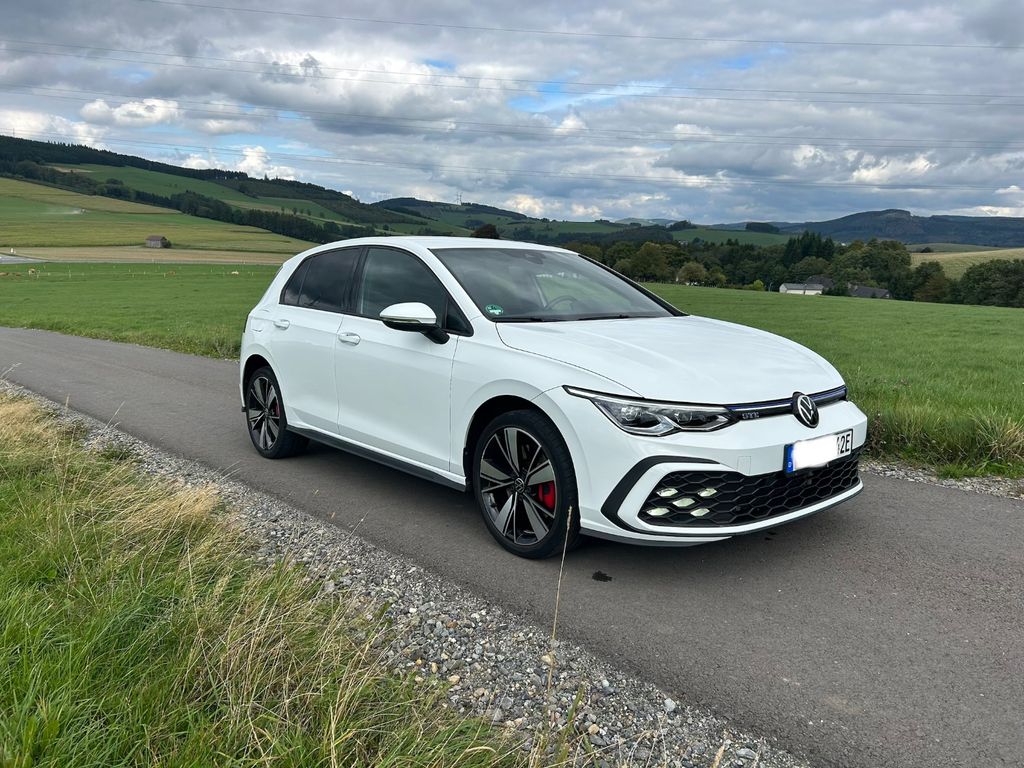Image of Volkswagen Golf