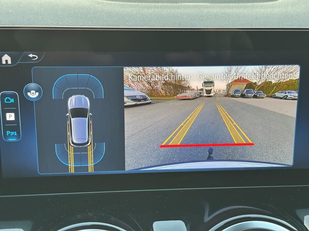 Fahrzeugabbildung Mercedes-Benz GLA 200 d LED*ParkAss*SpurH*AUT*el.Heck*PDC*AHK
