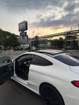 Mercedes-Benz C 300 Autom. - - Mercedes-Benz C 300: Coupe